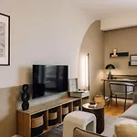 아파트 Arrabida - 2 Bedroom And Parking In Arroios